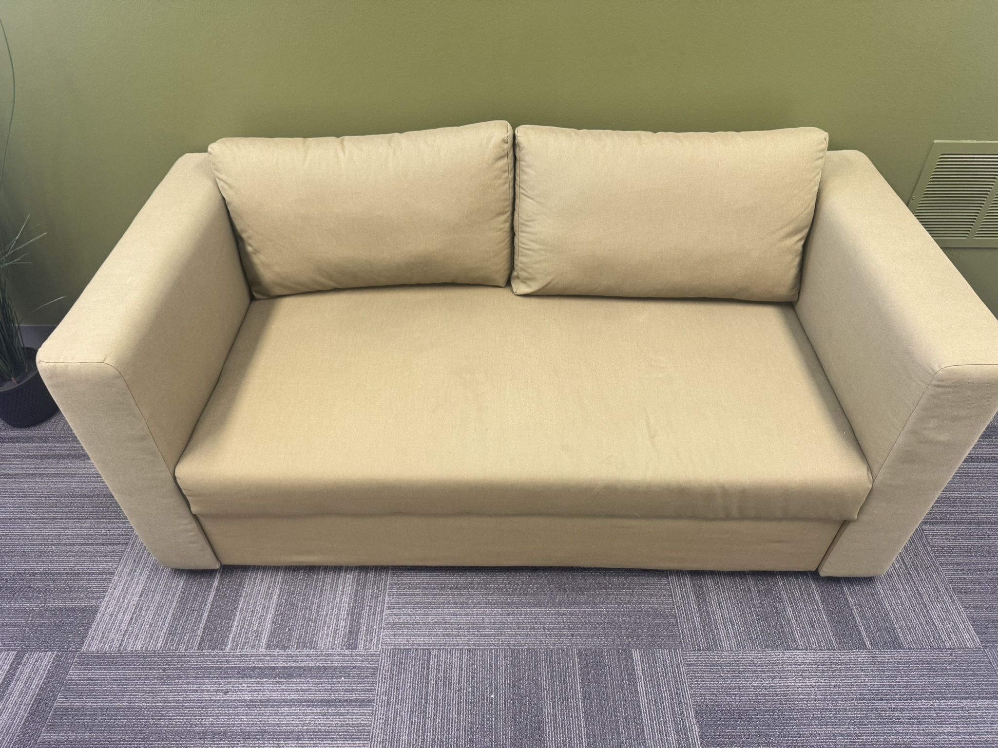 IKEA SKÖNABÄCK Couch