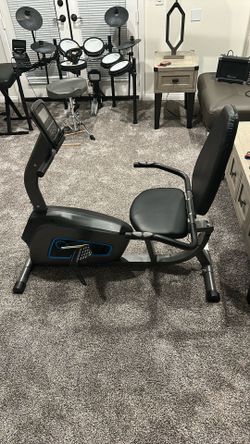 Recumbent exercise bike