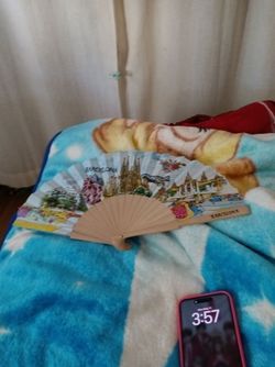 Wooden  Barcelona hand fan