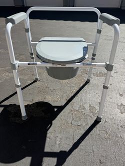 NEW commode