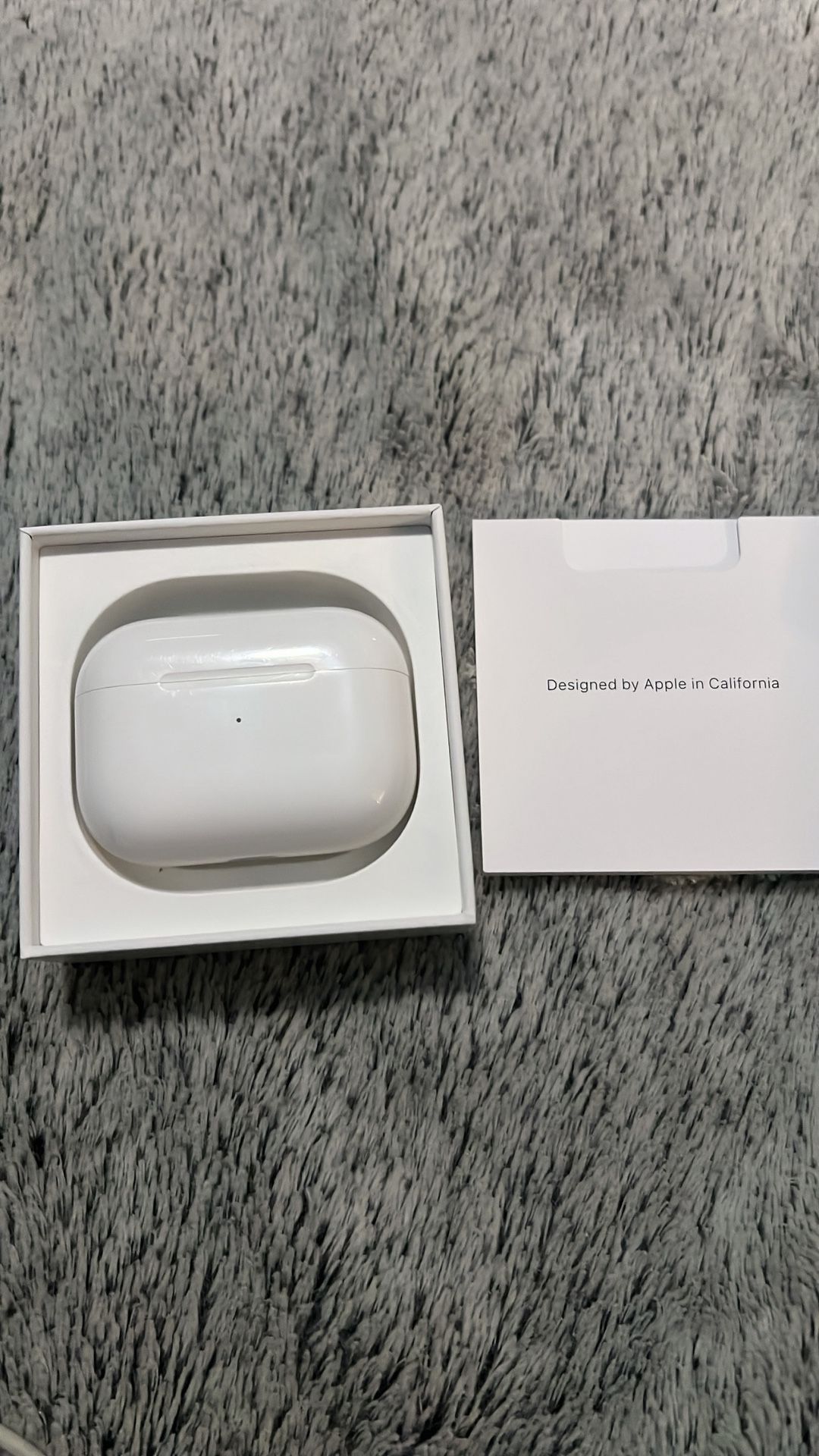 AirPods