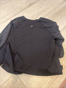 Lululemon Black Long Sleeve Athletic Top