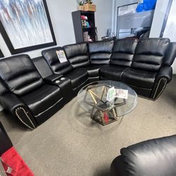 $1599 Black Reclining Sectional 🖤🖤