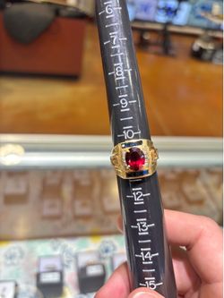 18k gold ring