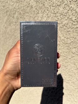 Men’s Versace cologne