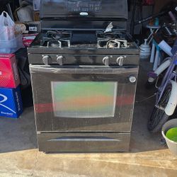 Free Gas stove (Whirlpool) - 21322 GREENSPRAY Lane 