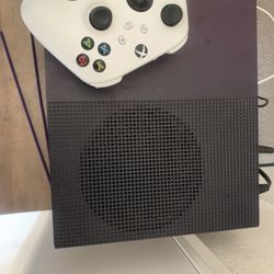 Xbox One S