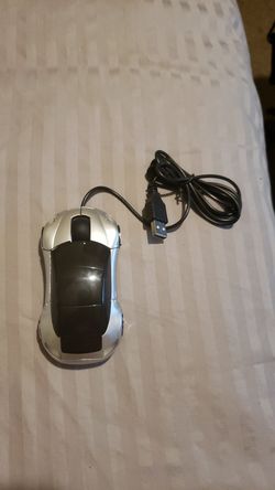 Car themed USB computer mouse.