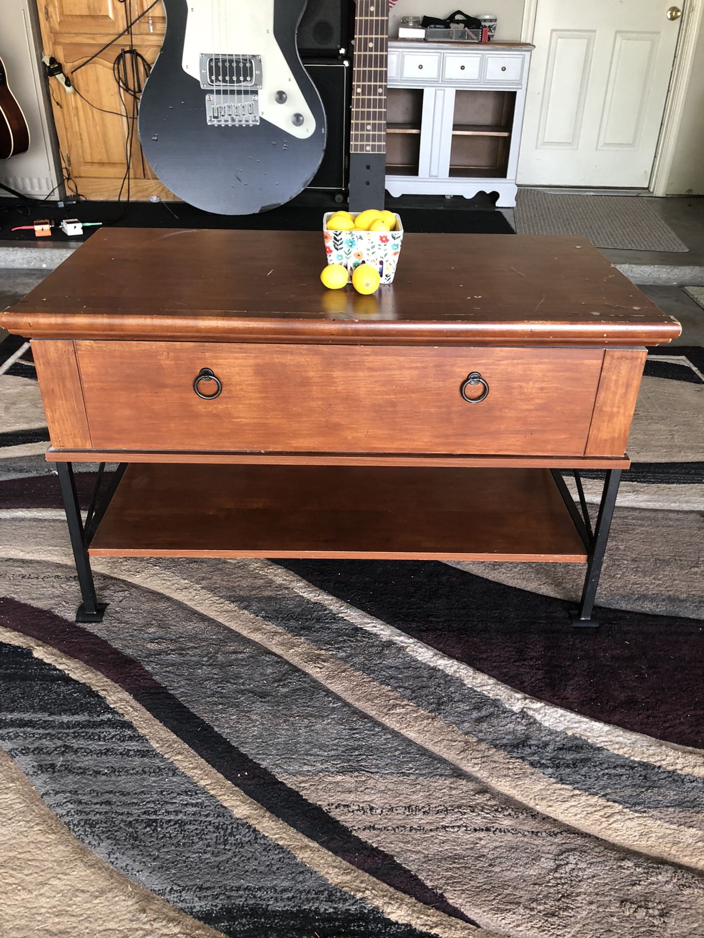 Table With Drawer 