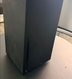 Xbox series x with a bunch of games