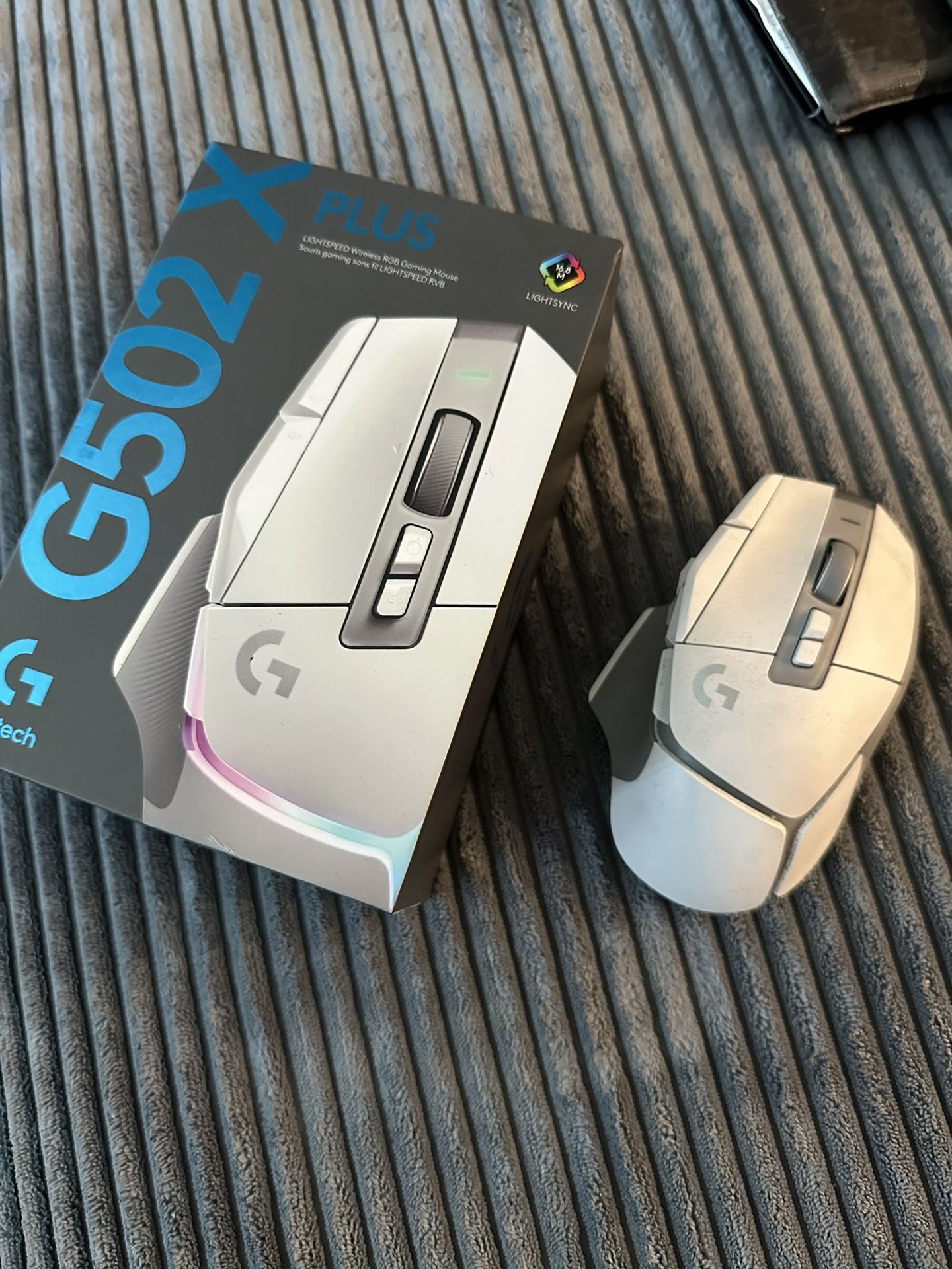 Gaming Mouse G502x Mint Condition