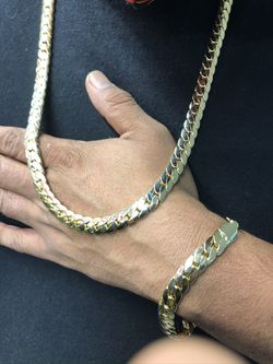 A set of Miami cuban necklace and bracelet best quality 14k gold plated