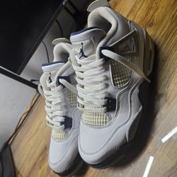 Jordan Retro 4 Midnight Navy (GS) 6.5Y