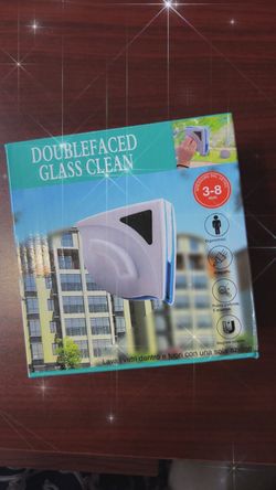 Double faced glass cleaner