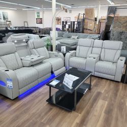 Sale, New 2pc Sofa And Lovesest In Grey Leather. Tons Of Features
