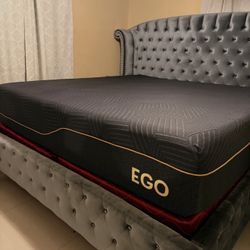 The Bed , The Box And The Orthopedic Mattress 