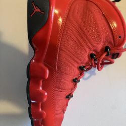 Jordan 13 Retro Chile Red