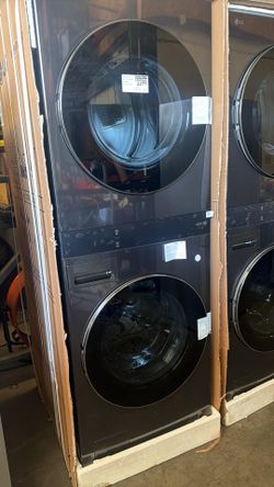 LG WashTower Electric Stacked Laundry Center with 4.5-cu ft Front load Washer and 7.4-cu ft Dryer (