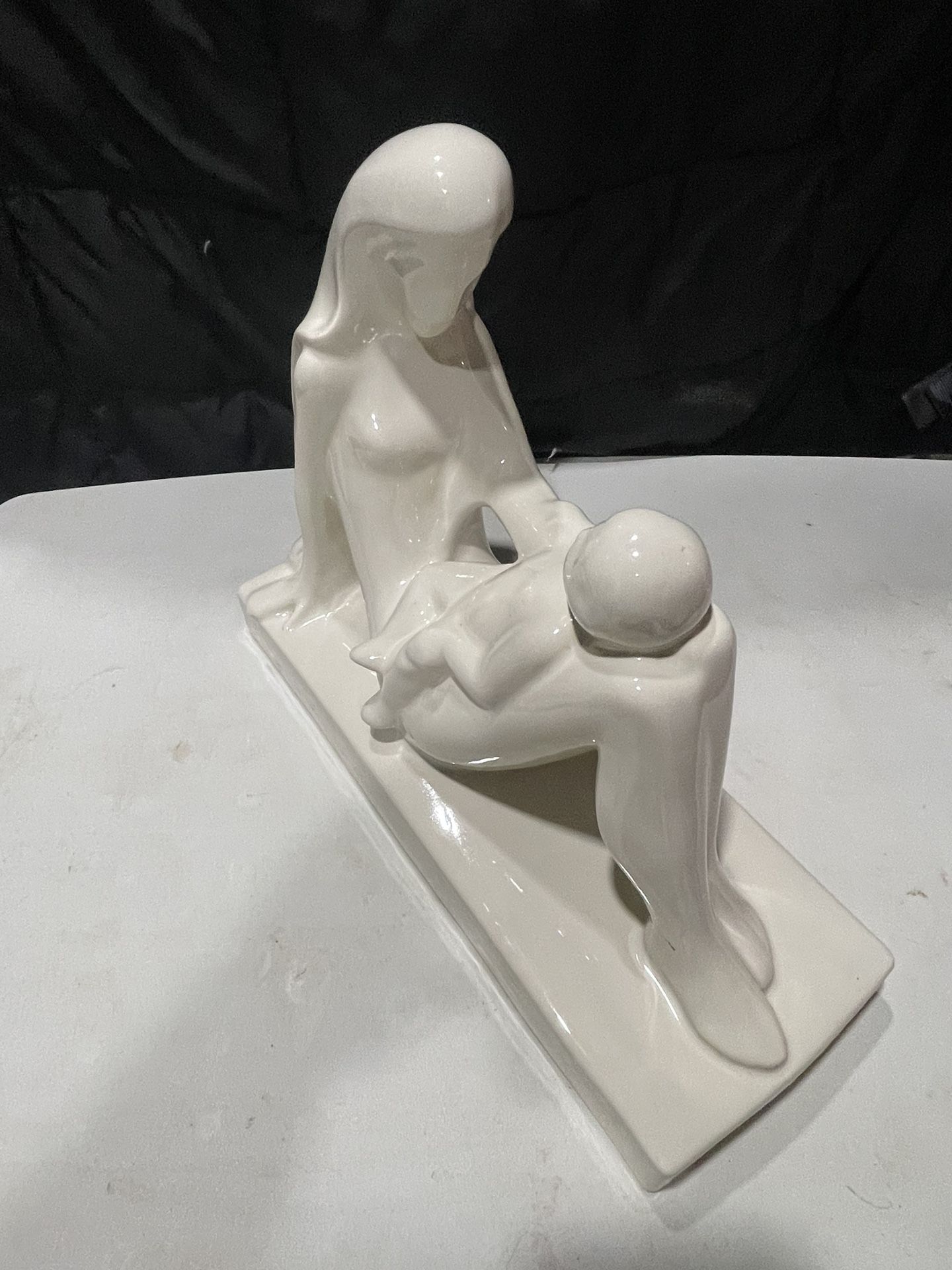 Haeger statue