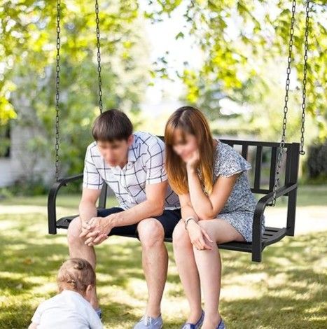 🆕 BRAND NEW Metal Porch Swing Bench – 500lb Capacity – Outdoor Patio Hanging Swing (Black)