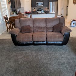 Reclining Couch And Chair Set 