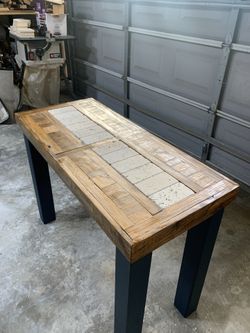 TV Table/Entry Hall Table