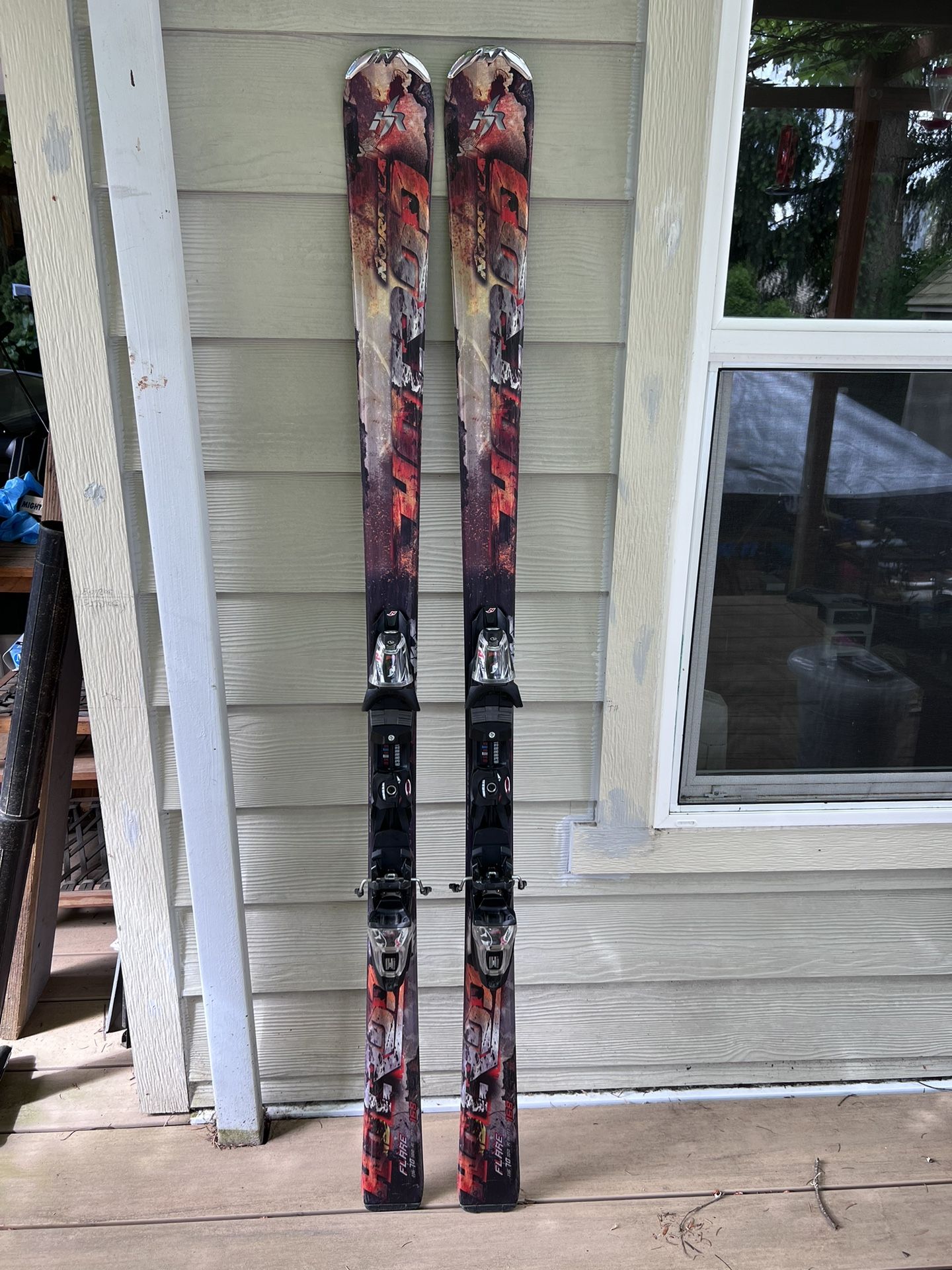 24-24.5 NORDICA HOT ROD 8.5 スキー 24-24.5 NORDICA HOT ROD 8.5