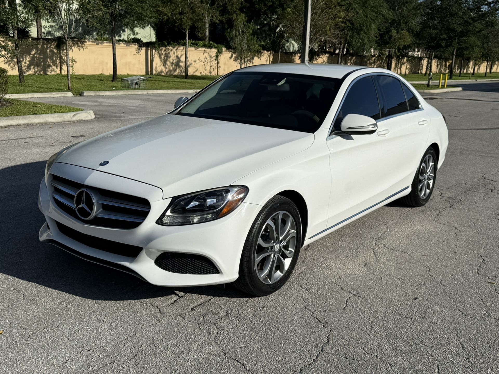 2016 Mercedes-Benz C-Class
