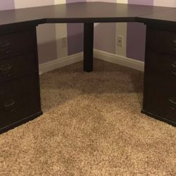 Pottery Barn Chesterfield Desk 