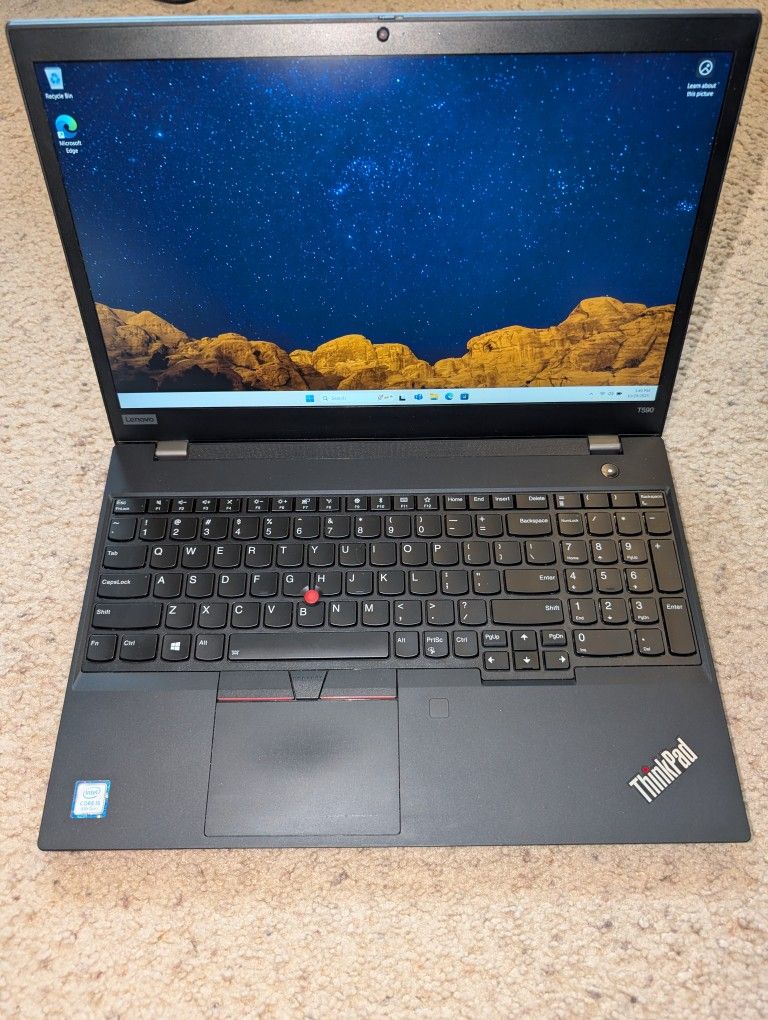 Lenovo Thinkpad T590. i5 8GB Ram