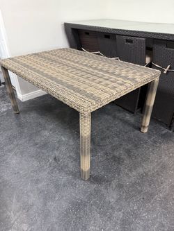 Patio furniture table only can seat up to 6 people