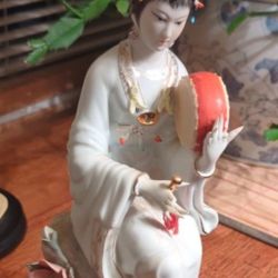 Porcelain Asian Oriental Chinese Geisha Style Girl Drummer Figurine Statue