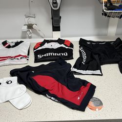 T-shirt -shorts- socks ciclismo