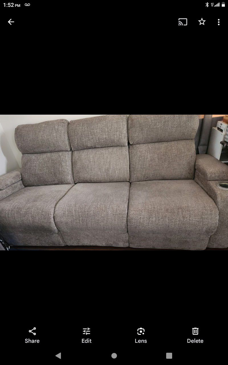 Dual Reclining Couch In Great Condition 