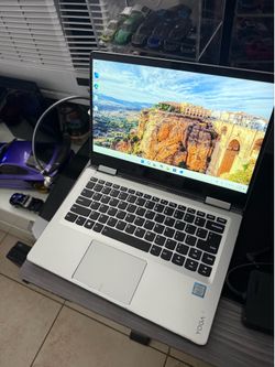 Computer laptop Lenovo yoga touchscreen
