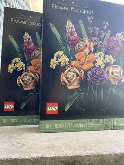 LEGO Flower Bouquet 10280; A Unique Flower Bouquet and Creative Project for  Adults (756 Pieces)
