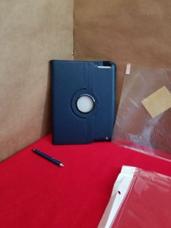 New Apple iPad case with protector and pen