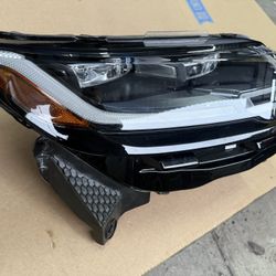 2022 Range Rover Headlights