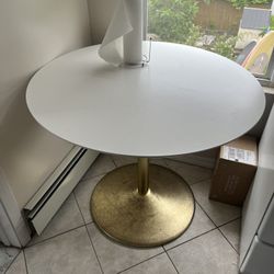 Small Round Kitchen Table 