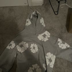 Denim tear hoodie grey