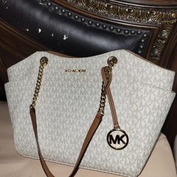 MICHAEL KORS PURSE