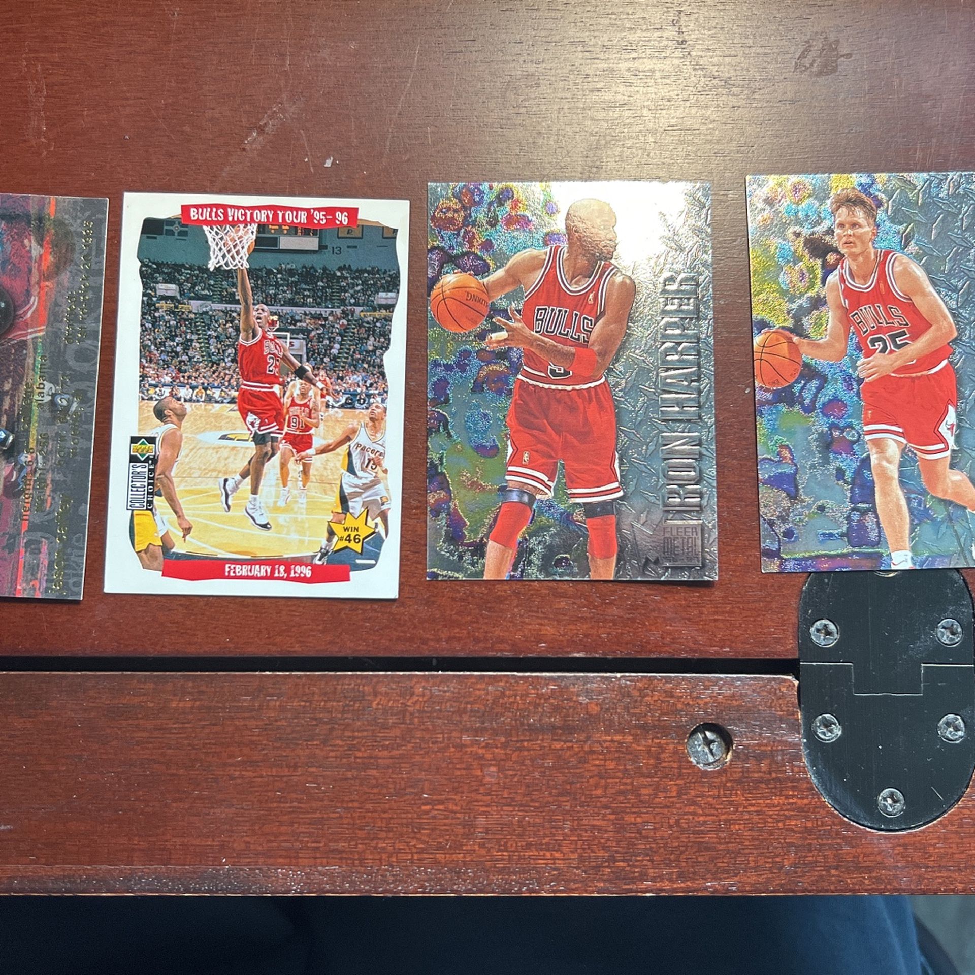 95-96 Chicago Bulls Cards