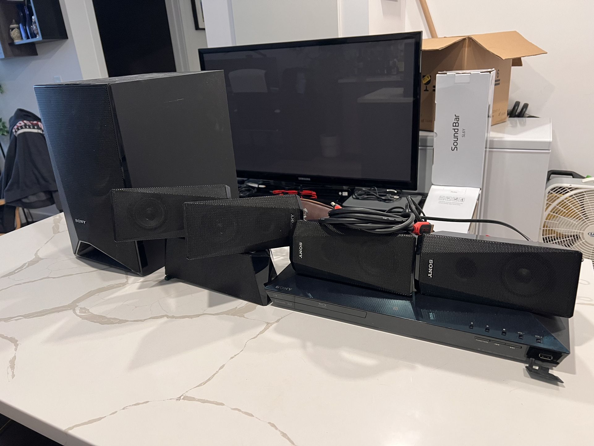 Sony Blue-Ray Player With Subwoofer 