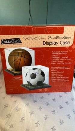 Display case never used