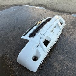 2007-2014 Chevy Tahoe Front Bumper Assembly 