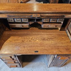Pre 1897 ROLL TOP DESK, GREAT CONDITION