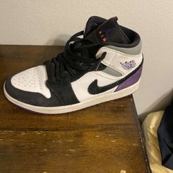 Jordan 1 Mid SE purple TRADES/CASH