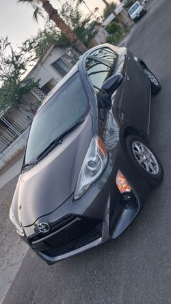2016 Toyota Prius C