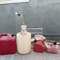 5 Gallon And 1 Gallon Containers 