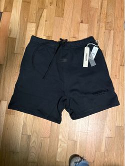 Essential shorts size large